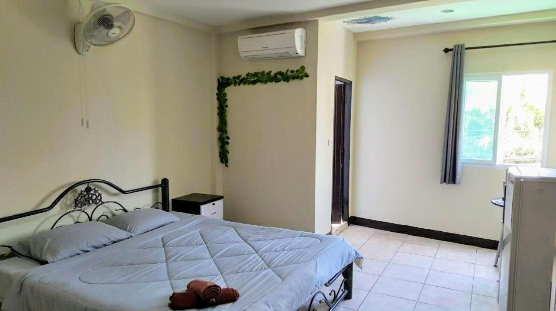 Walking Street Encore Hotel Pattaya Ngoại thất bức ảnh